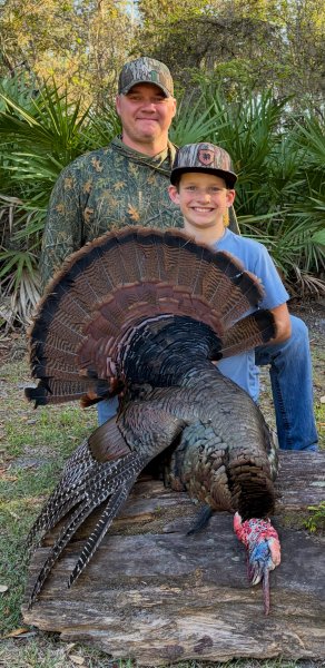 Jonas Bass and Nolan Bass 